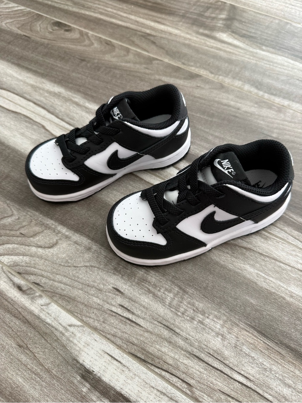 Panda Nike Kids Sneakers